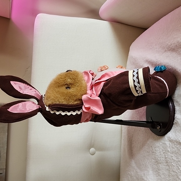 Bear in Bunny Outfit (Stand Included) - Picture 5 of 7